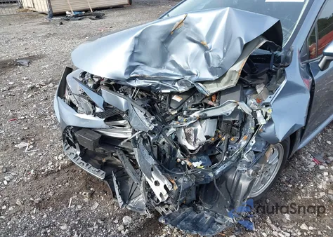 2022 Toyota Corolla Hybrid Le z USA, uszkodzony, nr VIN JTDEAMDE3NJ060257